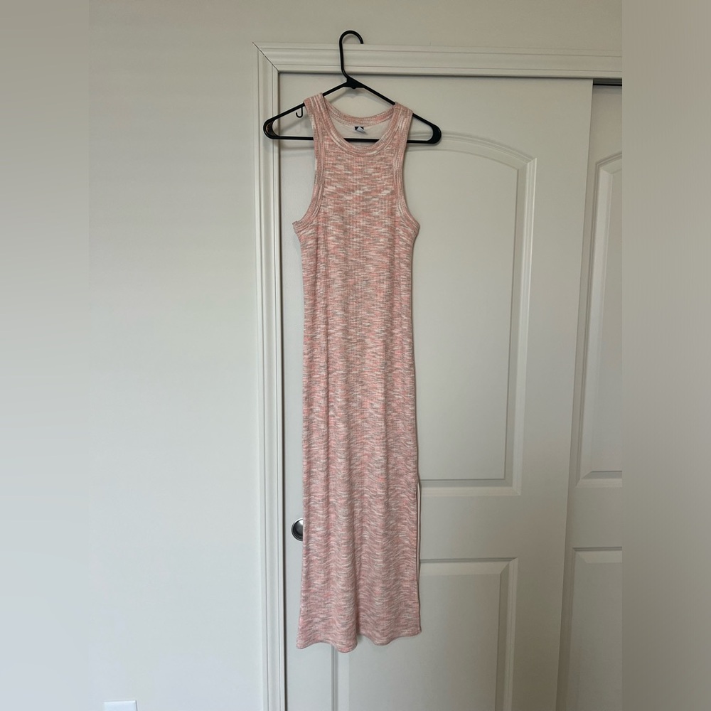 Old Navy Fitted Knit Pink Maxi Dress